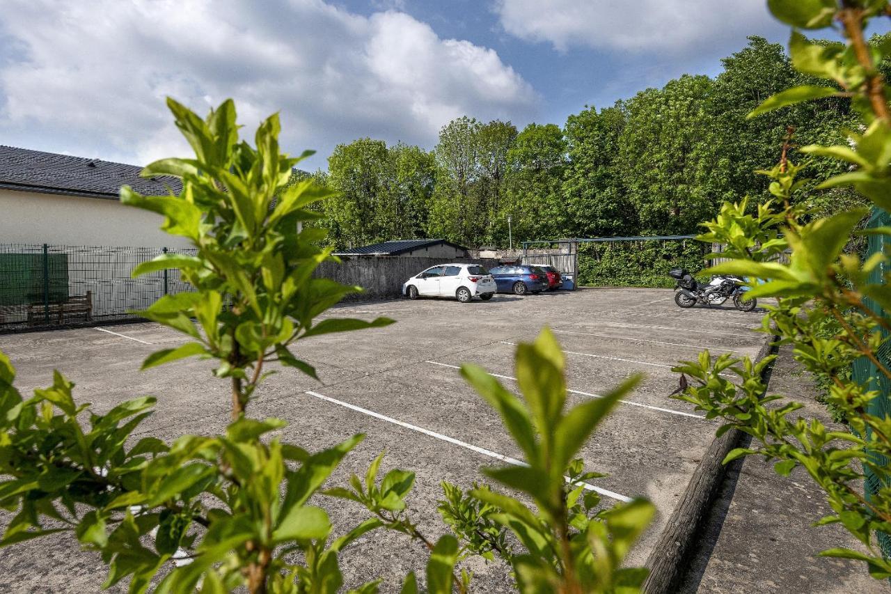 Logis Hotel Restaurant Le Mont Aigoual Meyrueis Exterior foto